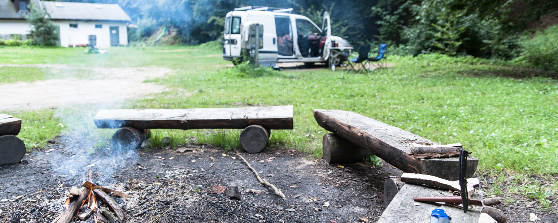 Freiheitsmobil am Lagerfeuer